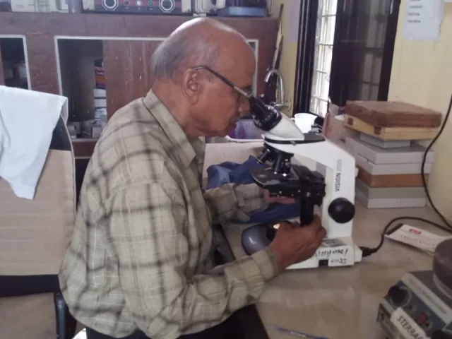 LRC-Microscopy services